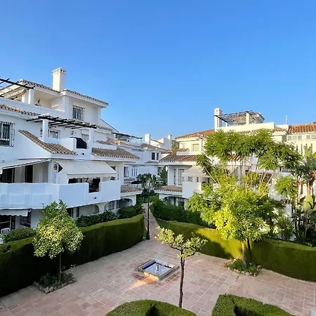 Ab - Chic - Los Naranjos - Puerto Banus Apartment *