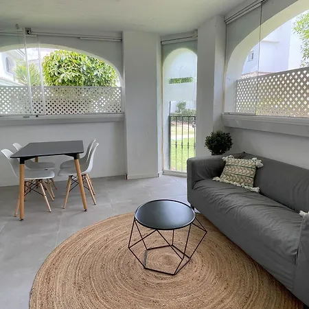 Ab - Chic - Los Naranjos - Puerto Banus Apartment Marbella