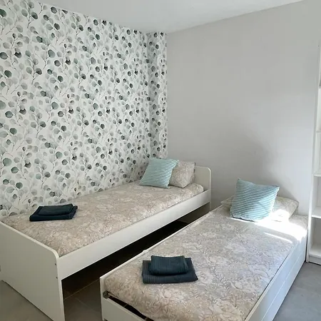 Ab - Chic - Los Naranjos - Puerto Banus Apartment *
